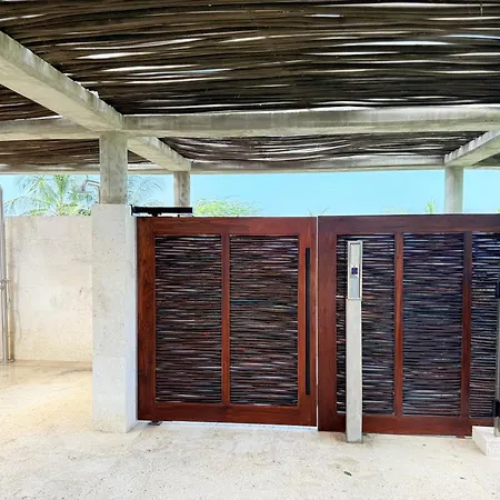 Premium - Beachfront - Luxury *
