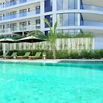 Premium Apartment - Beachfront - Luxury Condo